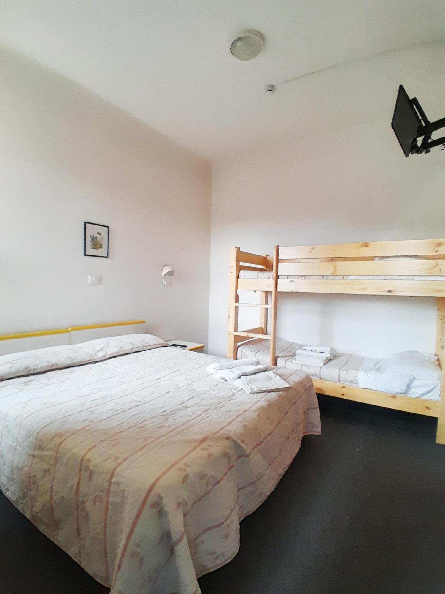Hotel Berlino Cattolica Szoba fotó