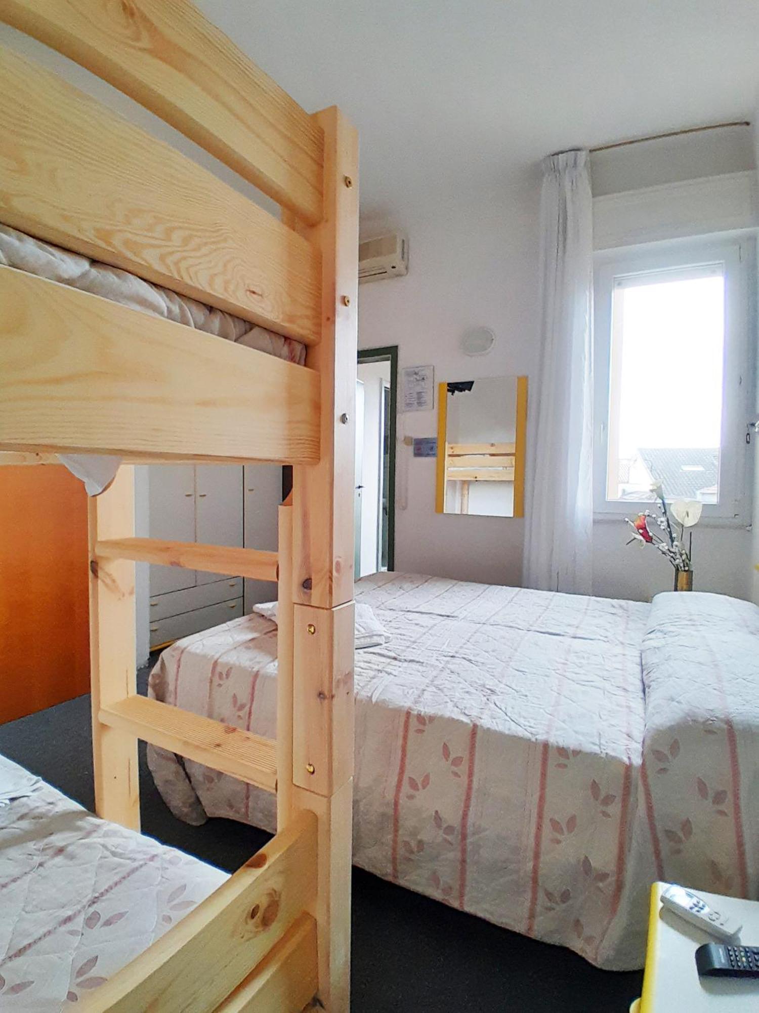 Hotel Berlino Cattolica Szoba fotó