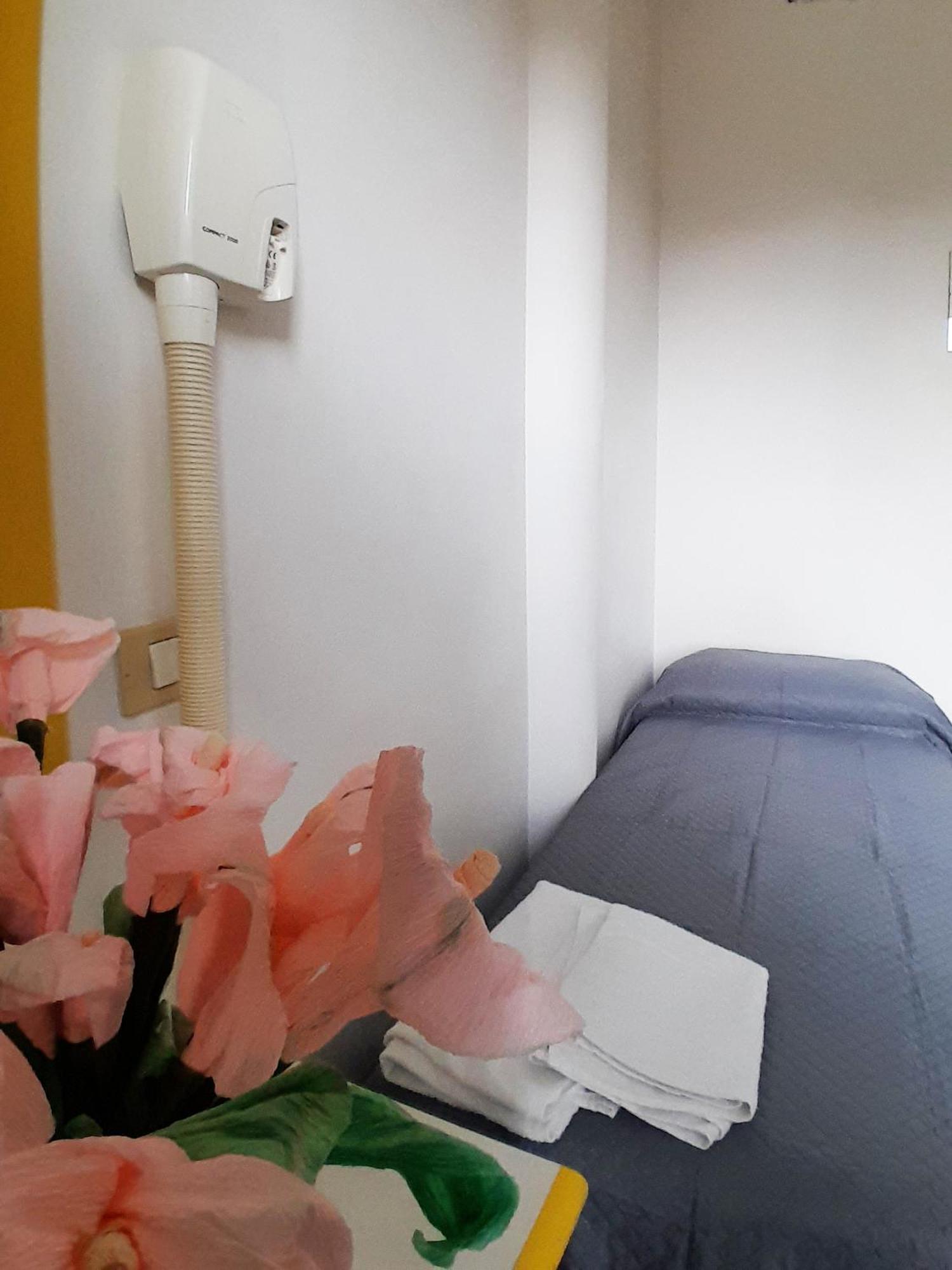 Hotel Berlino Cattolica Szoba fotó